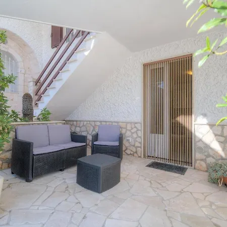 Trulli La Piazzetta By Rentbeat